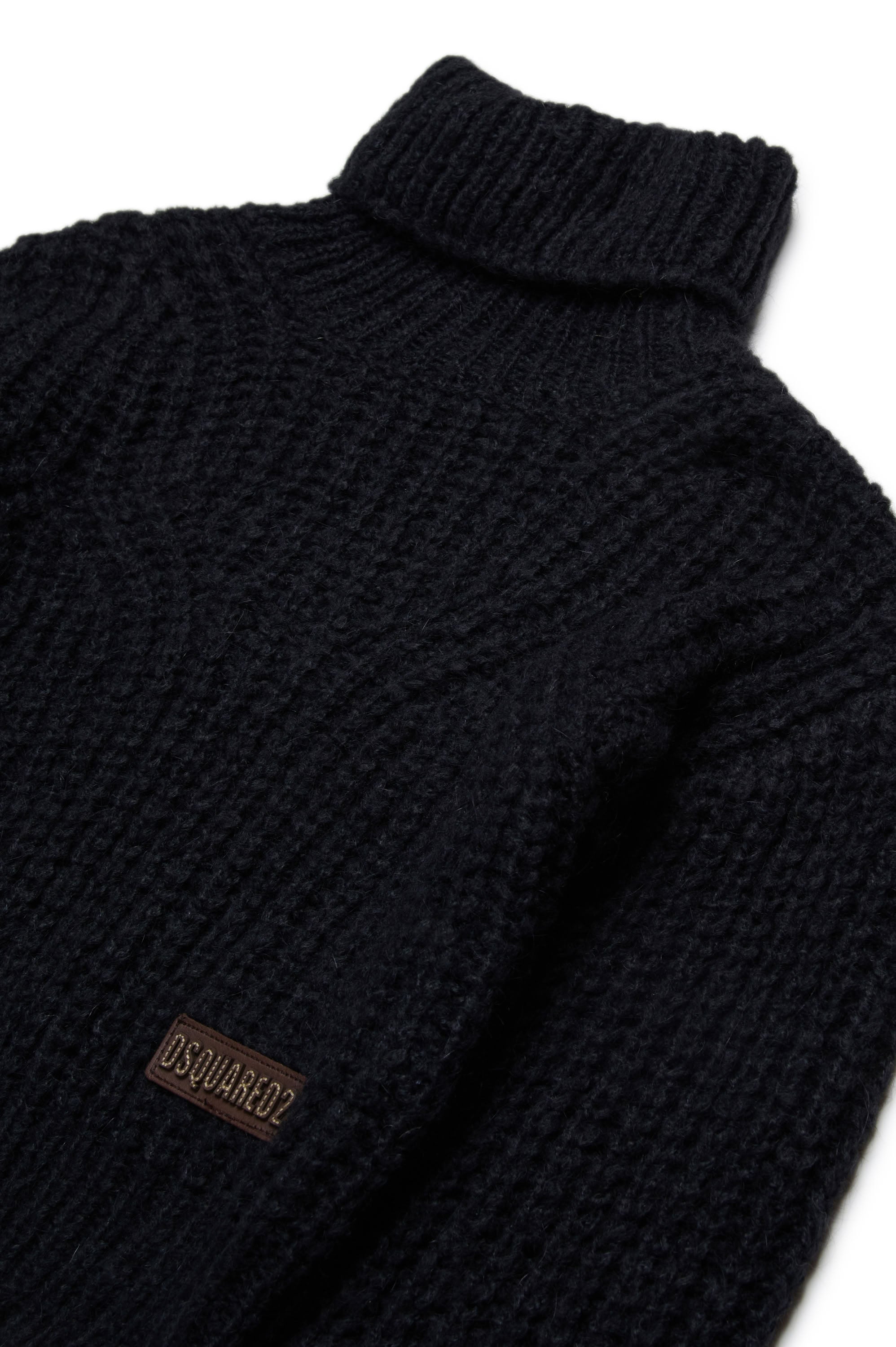Black Maille - Black