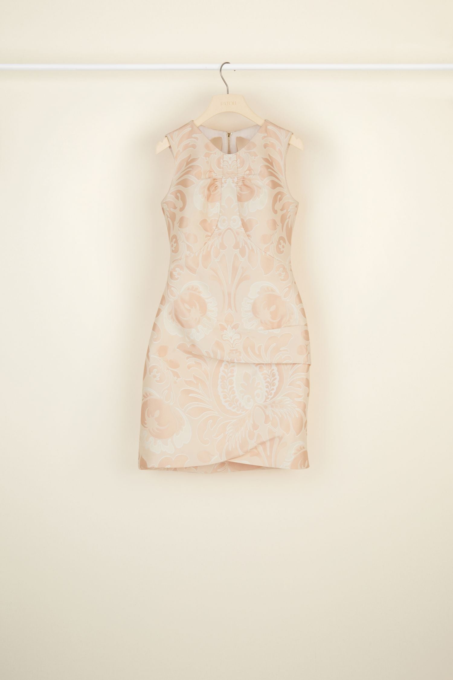 Cut-out dress in floral jacquard - Fleur de Pêche
