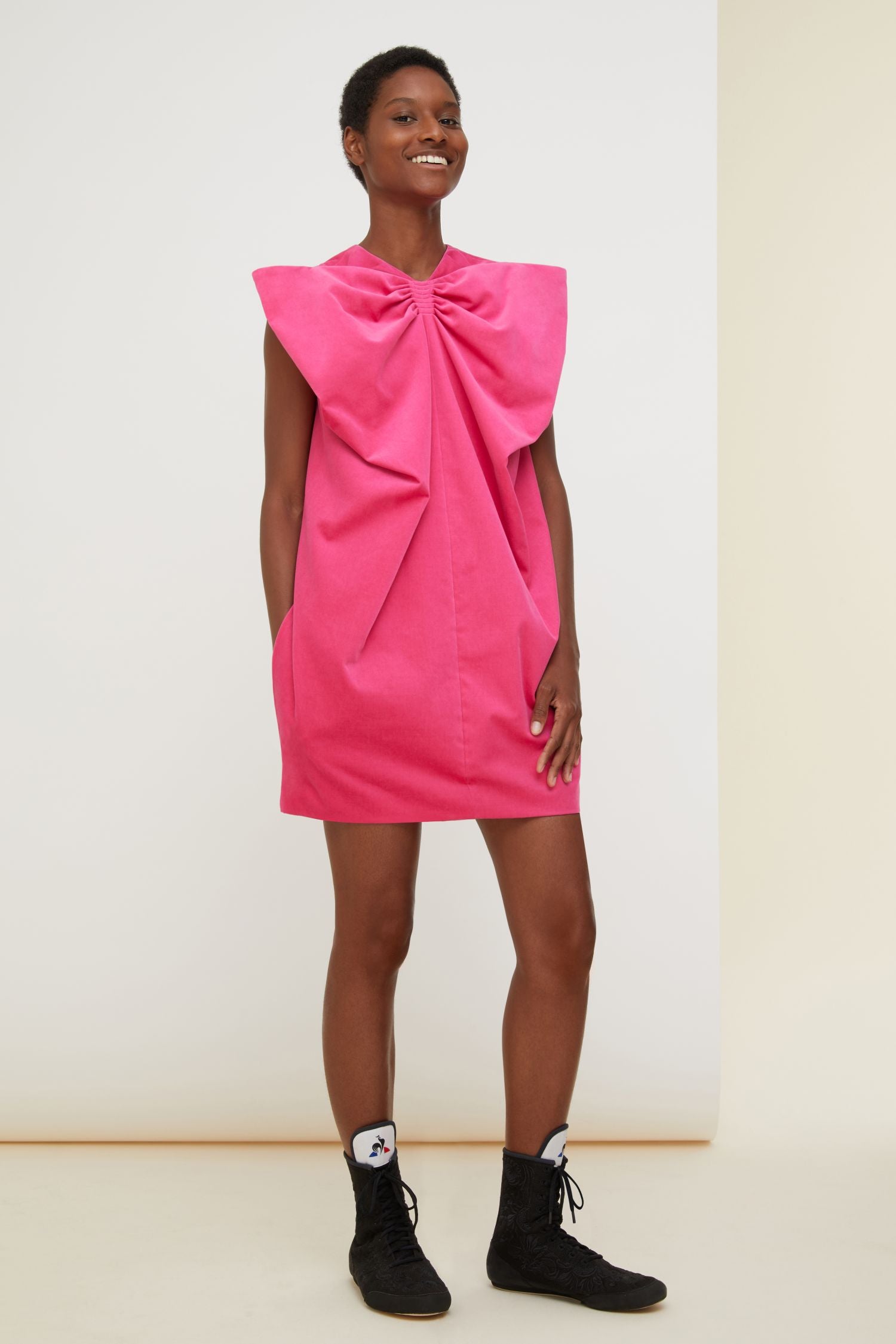 Robe en velours à maxi noeud - Framboise