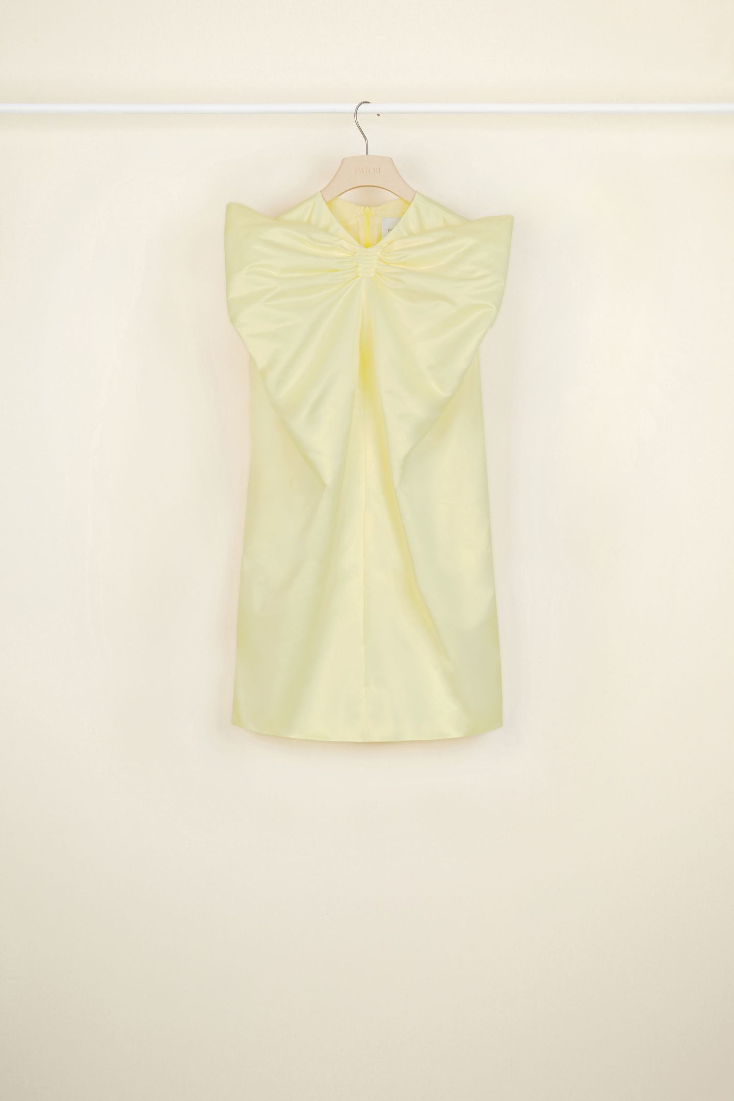 Robe en satin à maxi noeud - Jaune