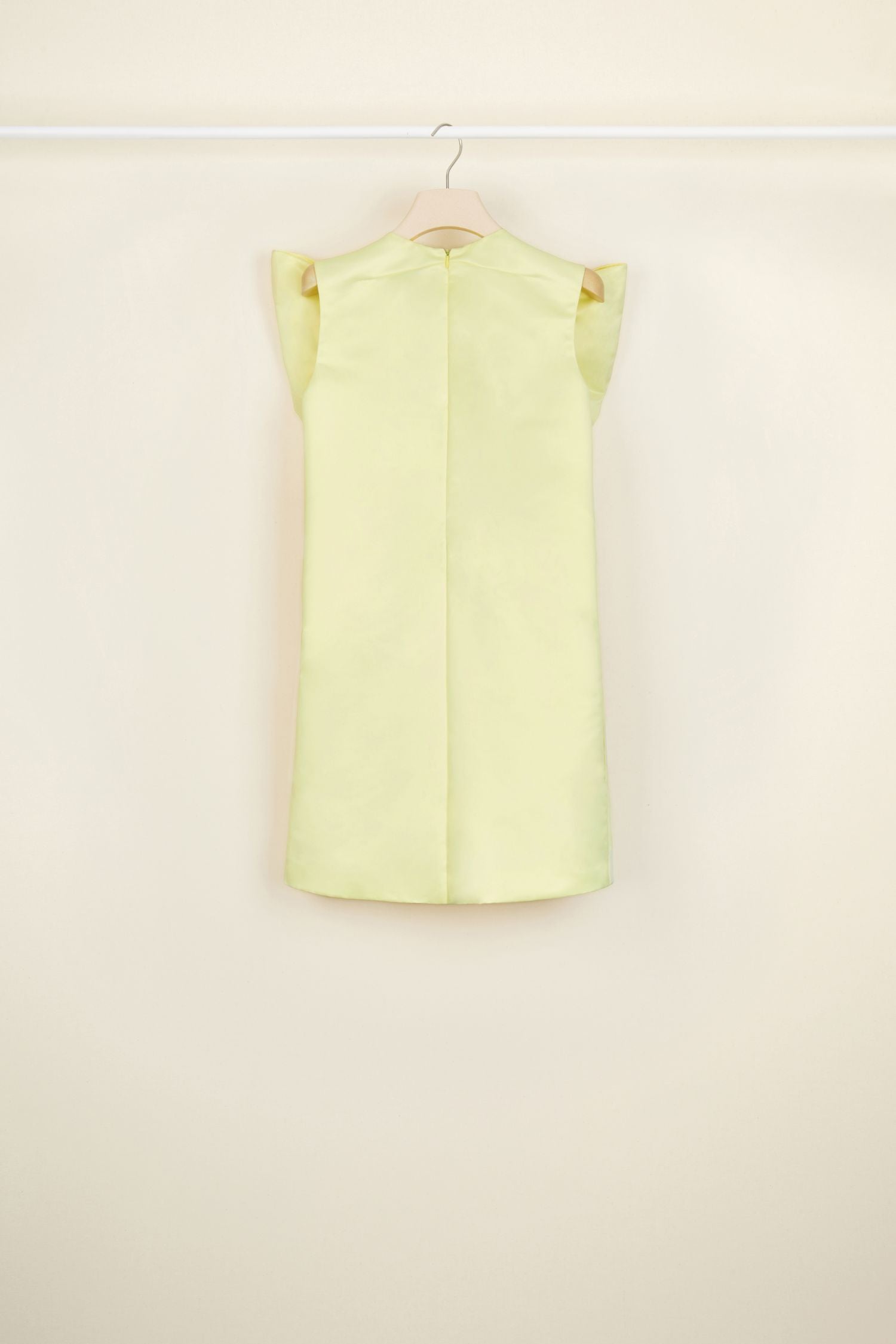Robe en satin à maxi noeud - Jaune