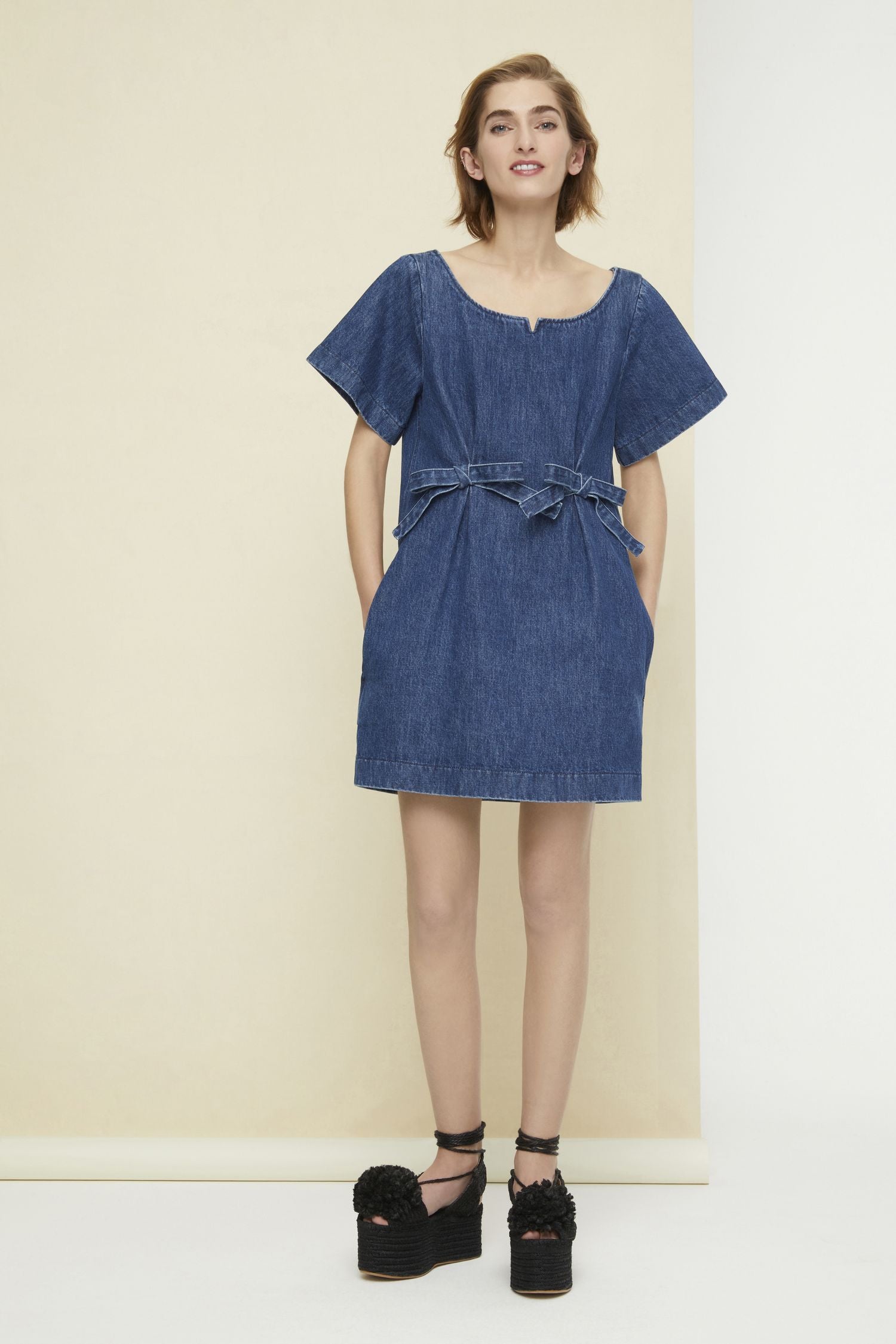 Robe courte en denim à noeuds - Bleu Indigo