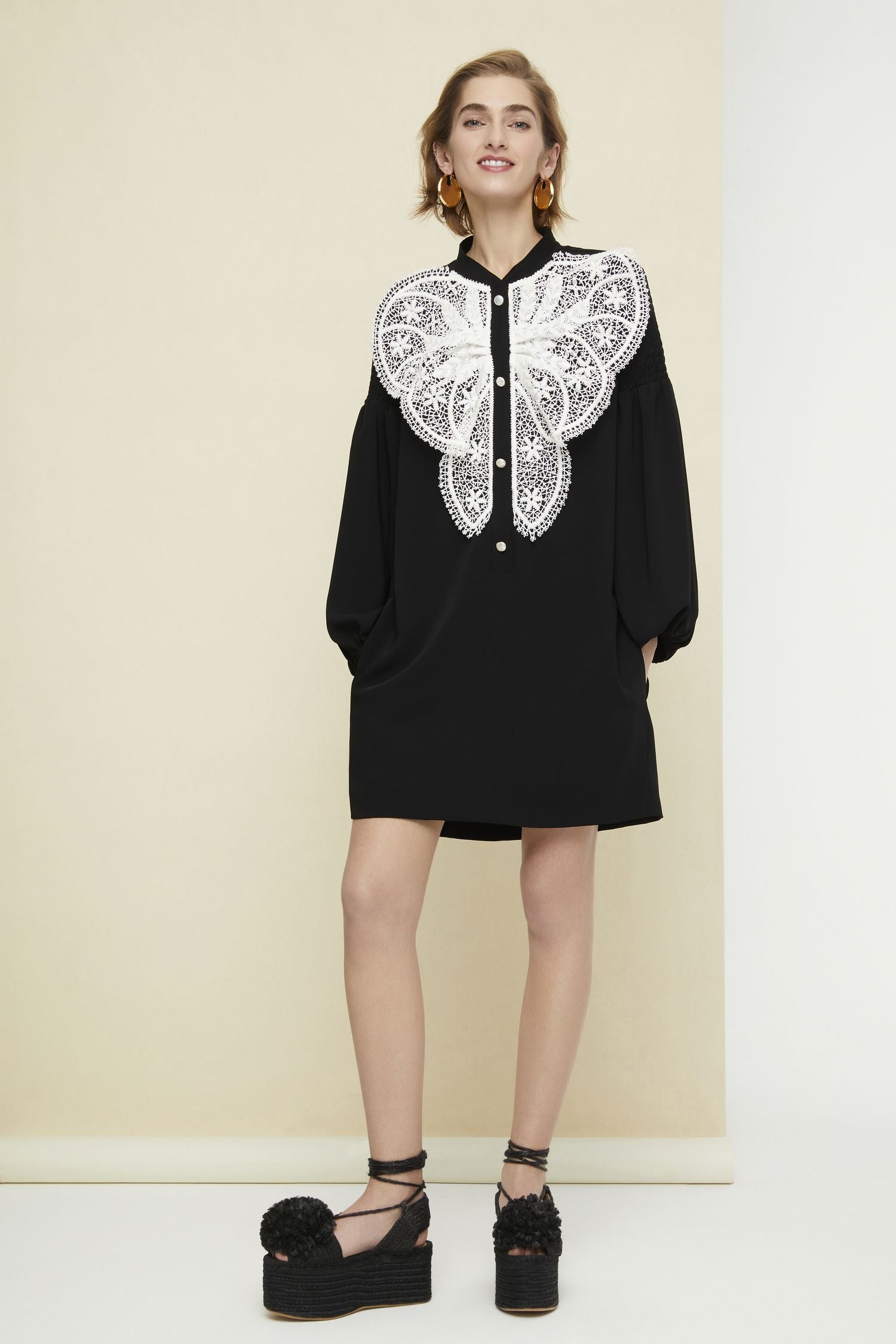 Robe à plastron en dentelle - Noir