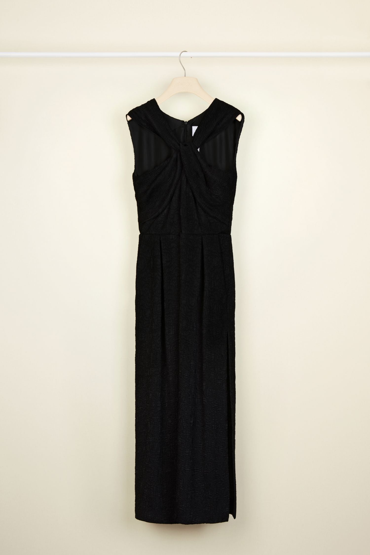 Long dress with twist collar - Black