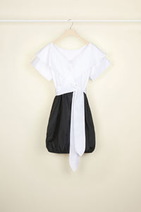 Robe boule à dos croisé - Noir & Blanc