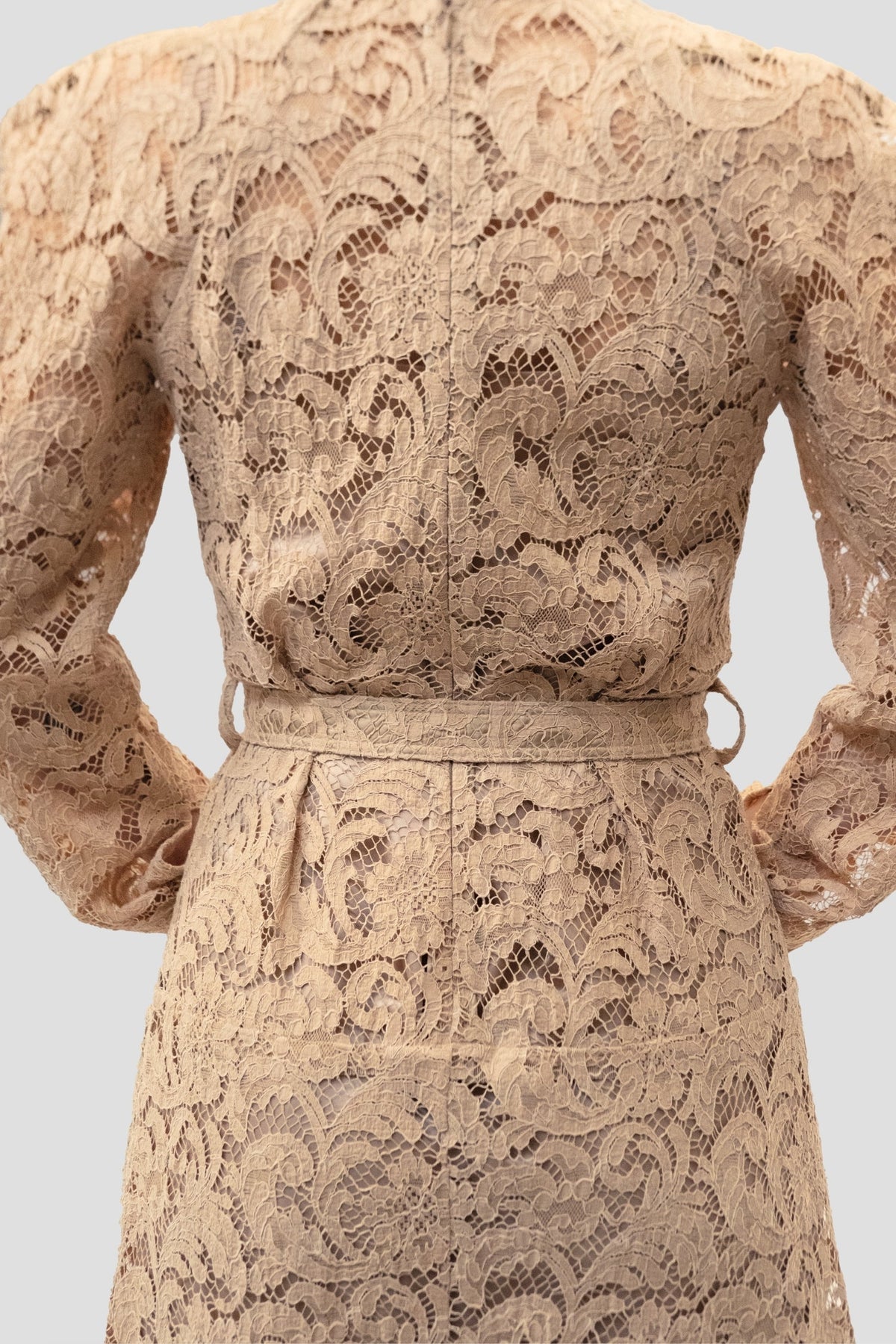 Gray Sand / Robe longue en dentelle de coton bio