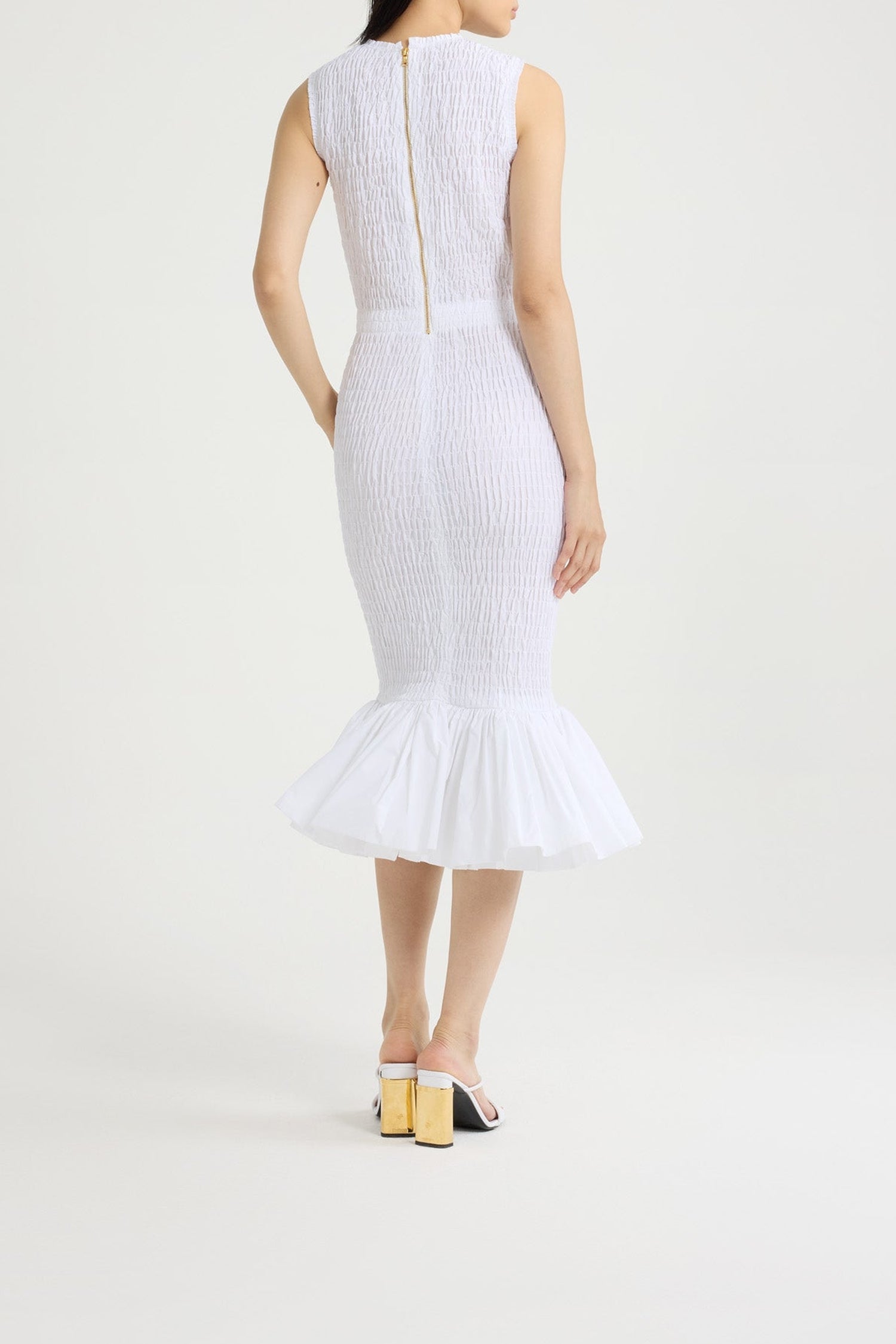 Robe midi smockée à ourlet volanté en faille - Blanc