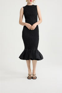 Robe midi smockée à ourlet volanté en faille - Noir