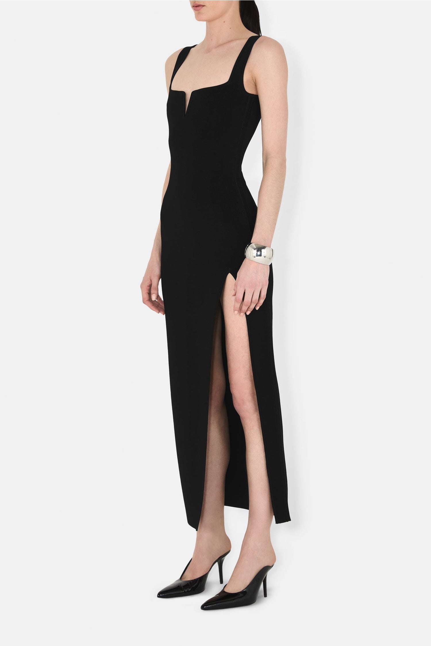Robe Freya à encolure en V - Black