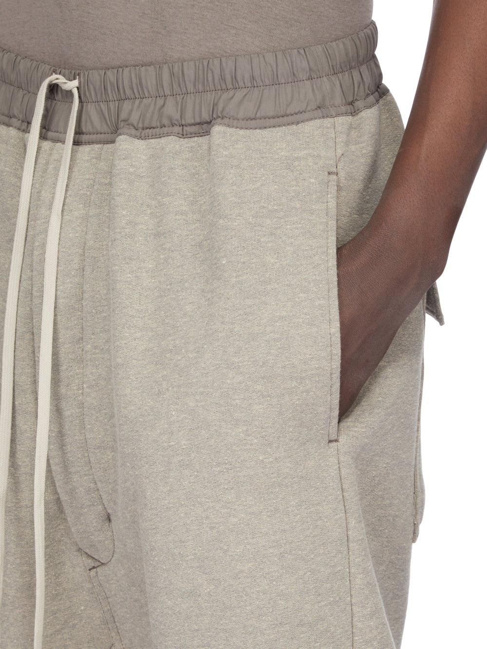 DRAWSTRING PODS