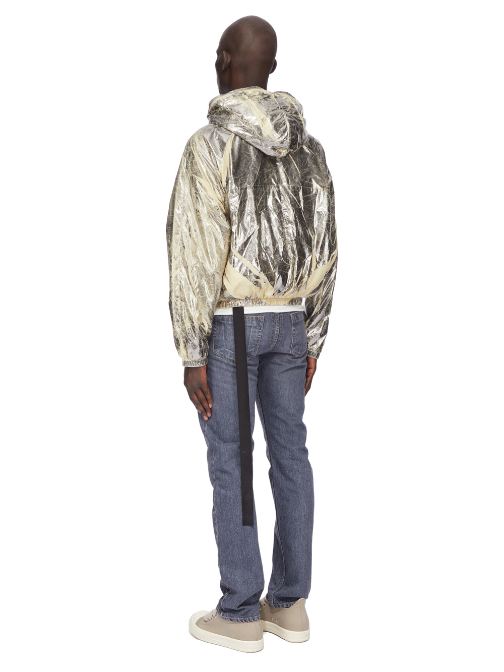 SEALED WINDBREAKER