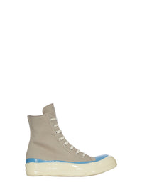 SNEAKS