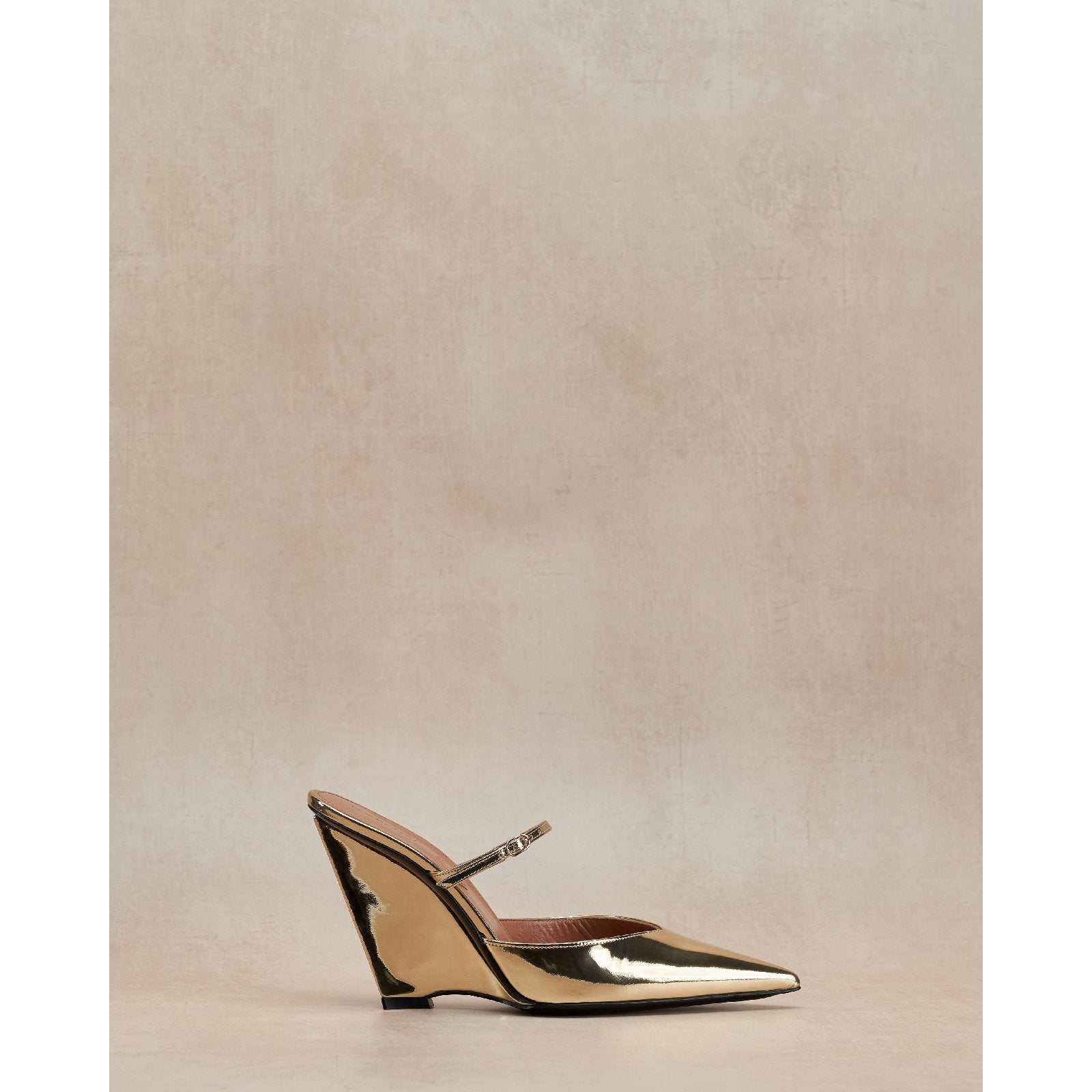 Ruby 100 leather mules - Liquid gold