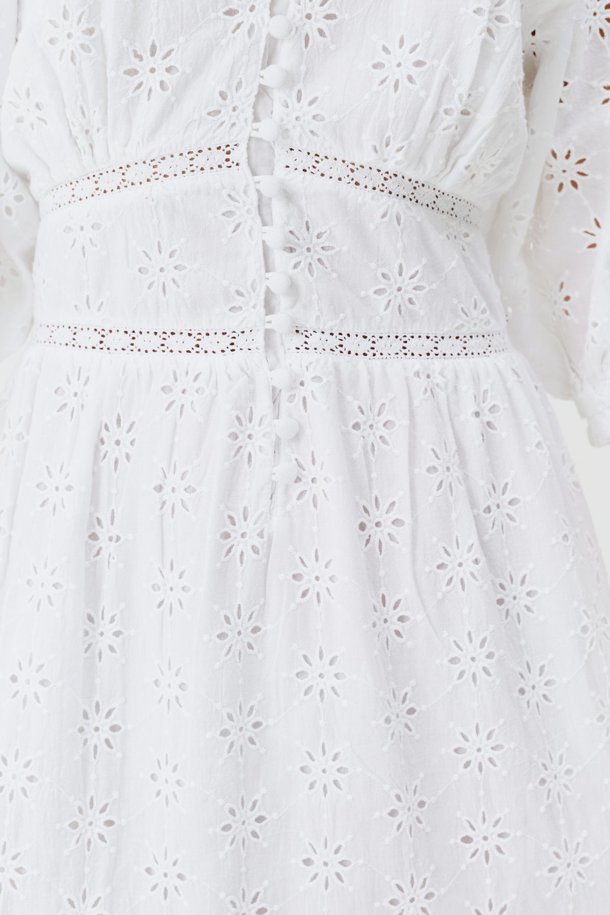 Robe Daphne à broderie - White