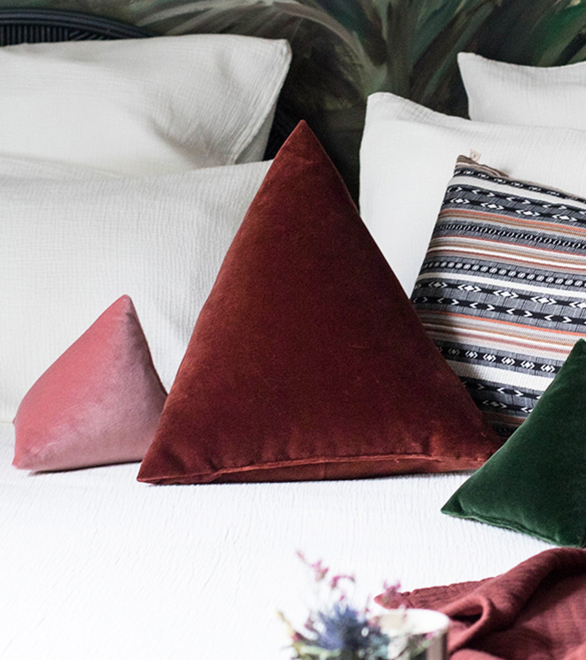 Coussin Divino en velours - Bordeaux