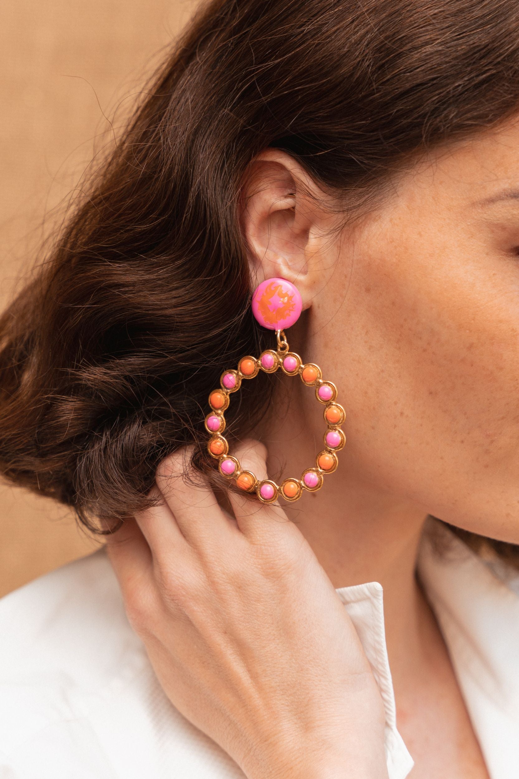 Happy Flower clip earrings gilded in fine gold and enamel - Pink Enamel