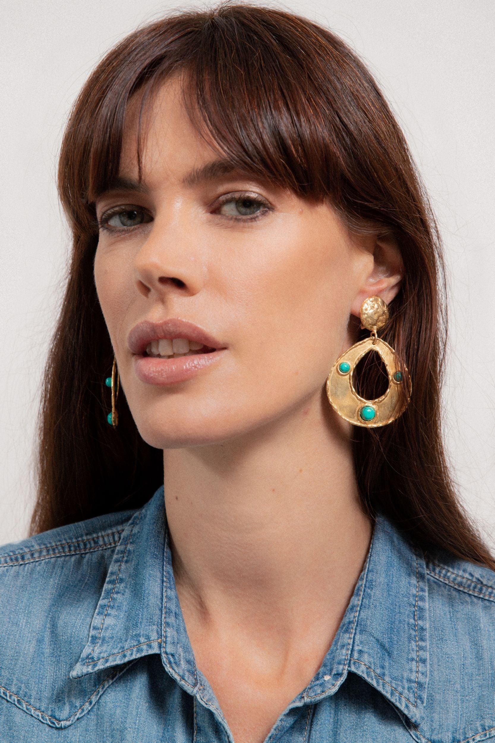 Clip earrings Thalita gilded in fine gold and Turquoise - Green