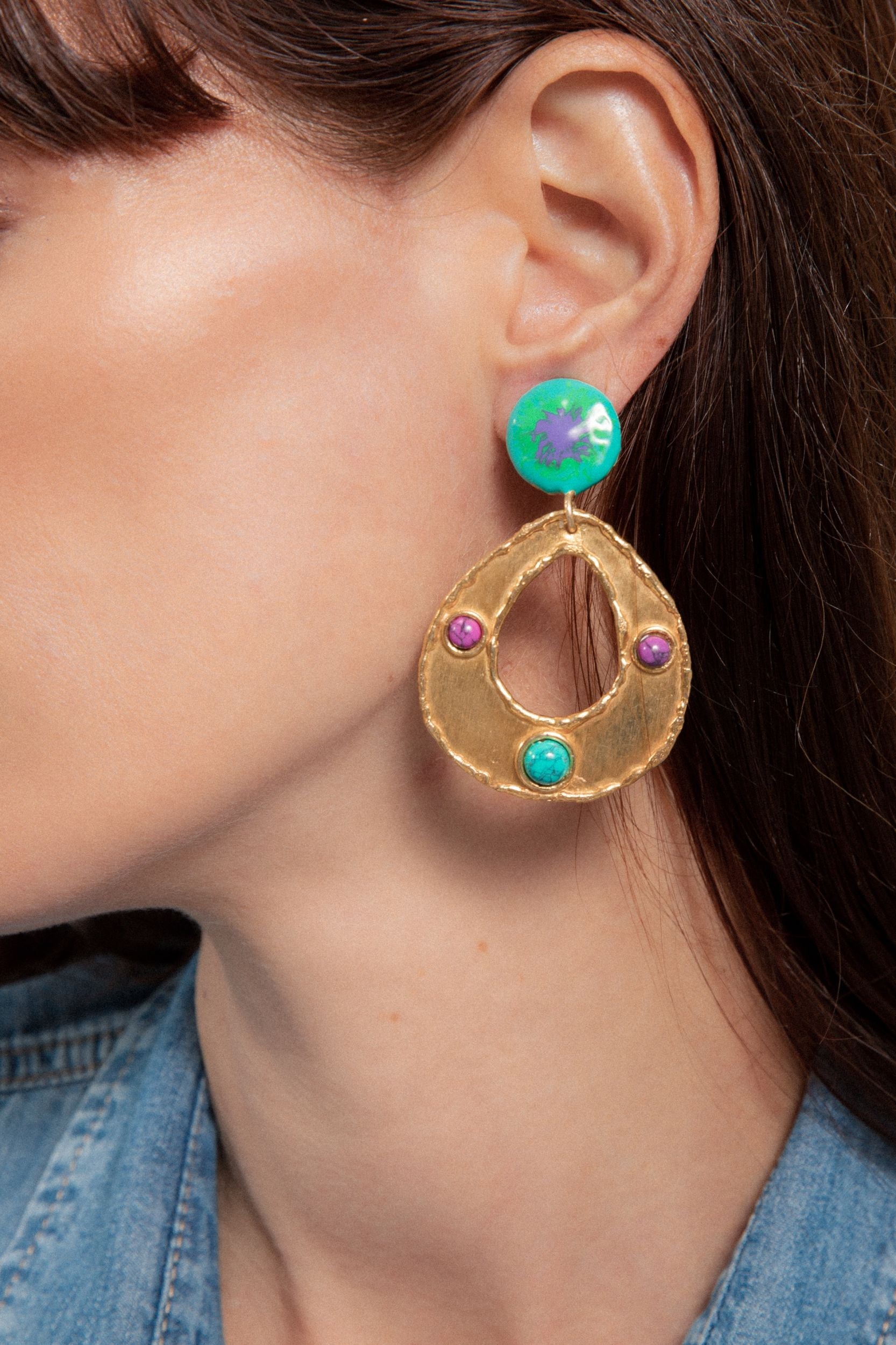 Boucles d'oreilles à clips Thalita dorées à l'or fin et Turquoise - Vert & Violet