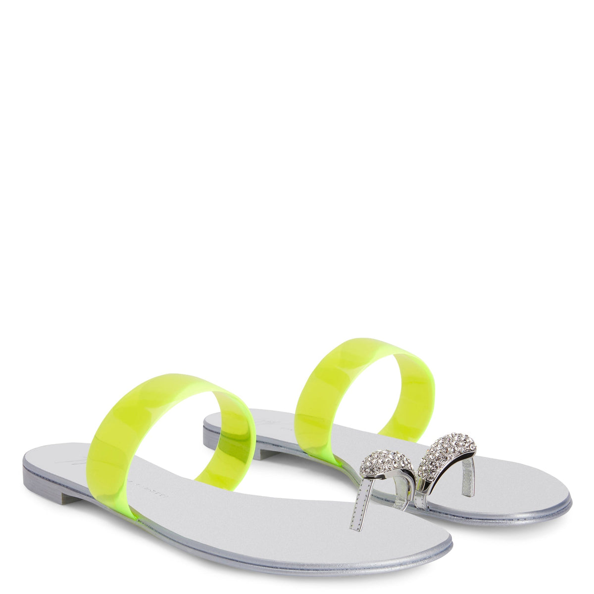 Souliers plats