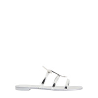 Souliers plats