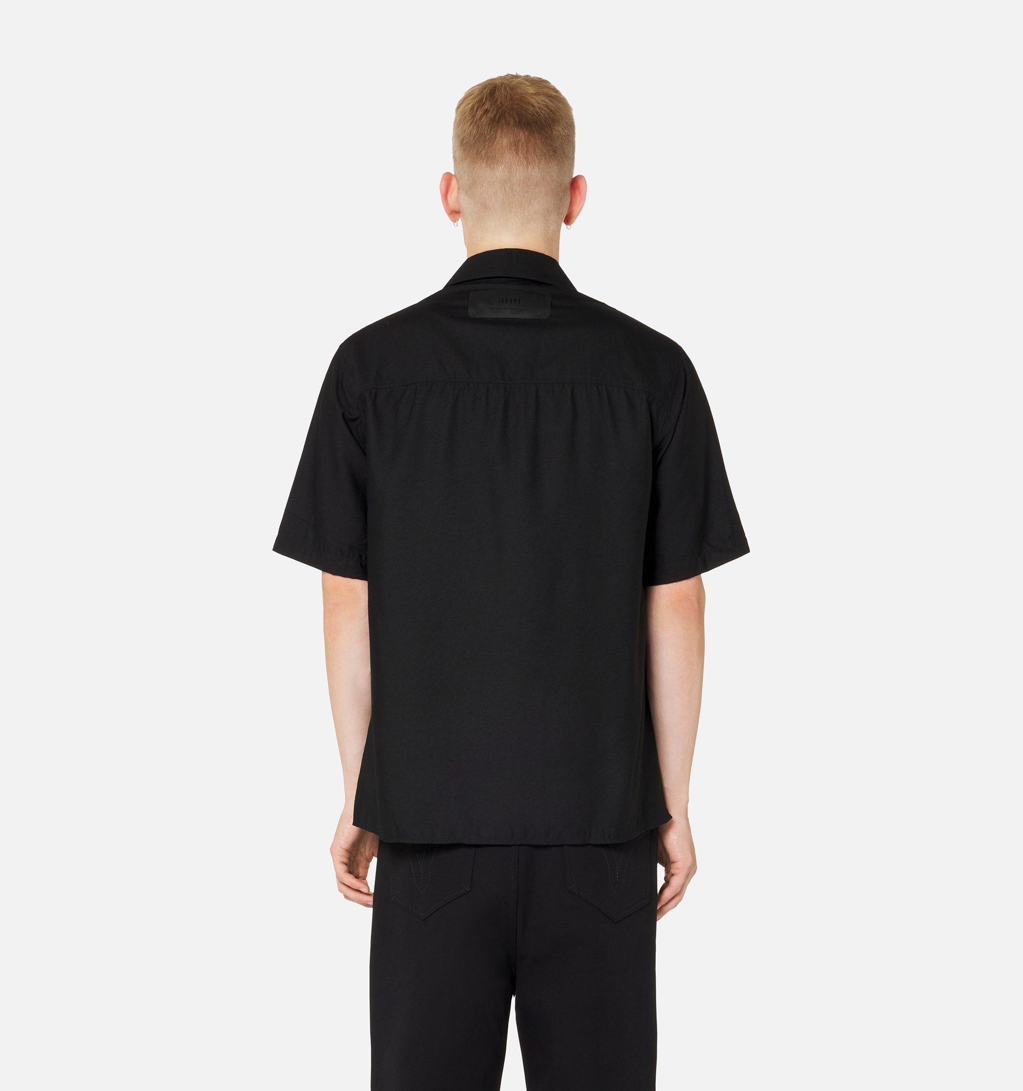 Chemise à manches courtes et col requin - Black