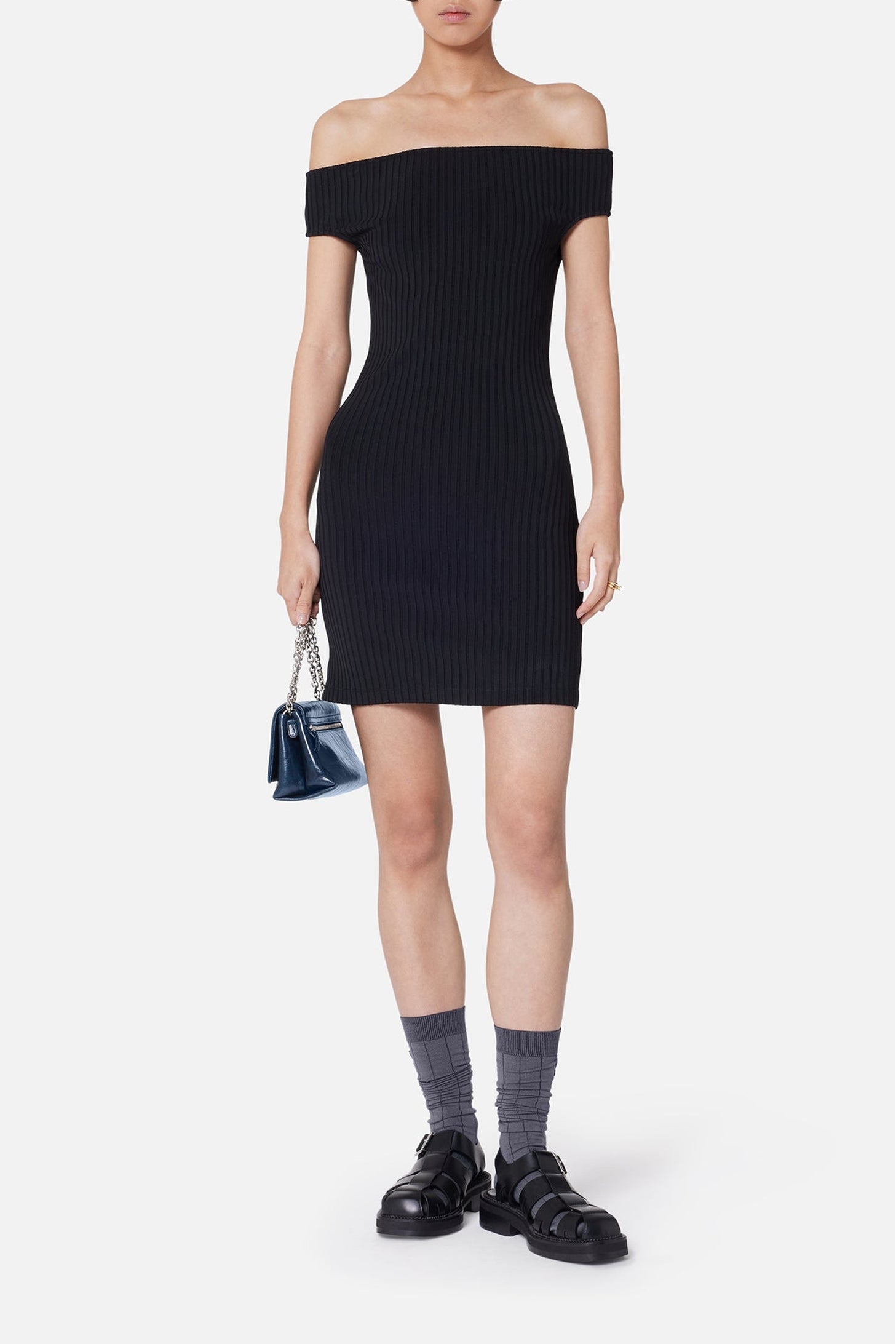 Robe courte à épaules denudées - Black