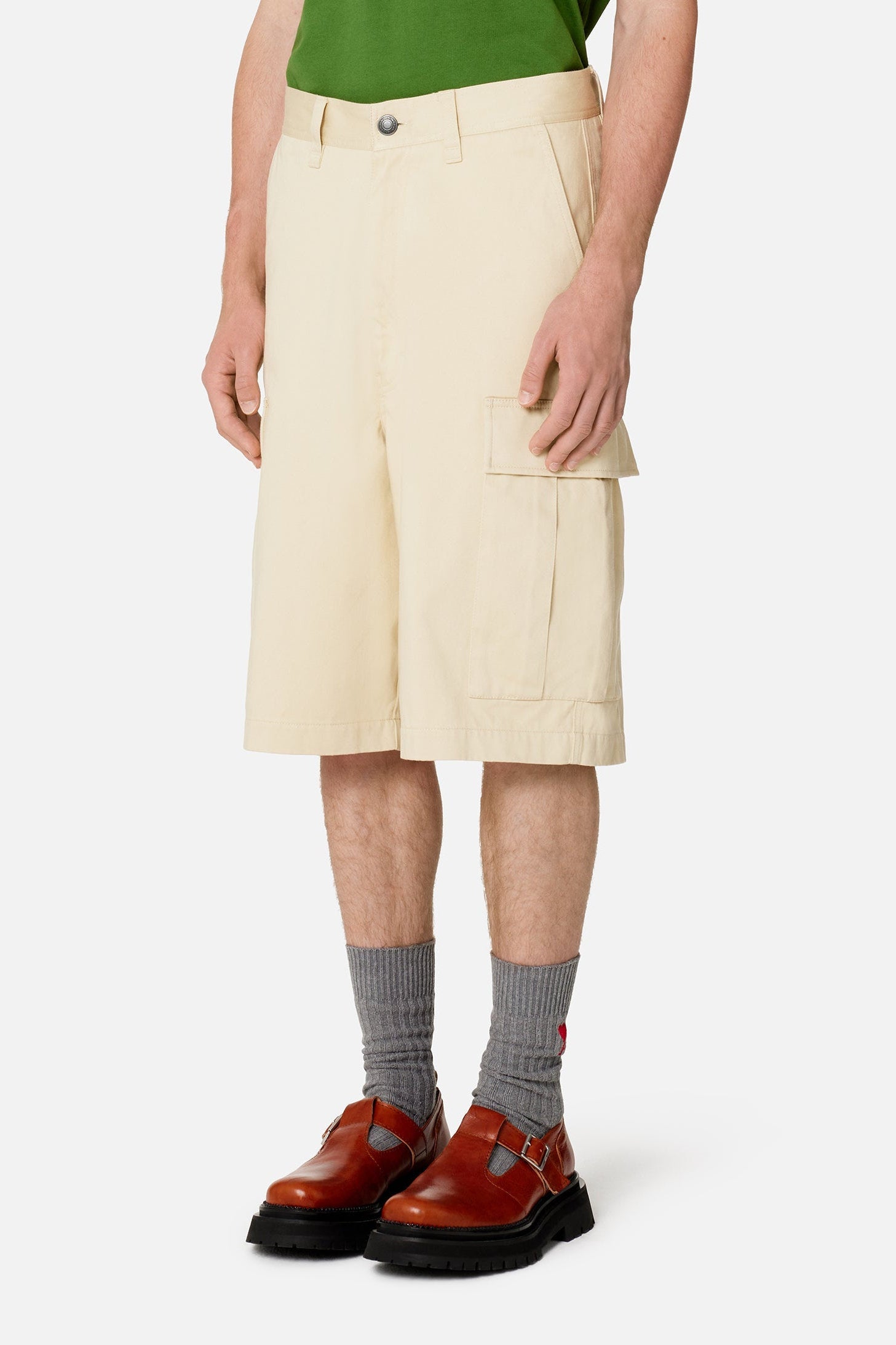 Cargo shorts with patch pockets - Vanilla