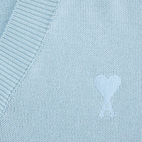 Pull Ami de Cœur à col V en maille - Sky Blue