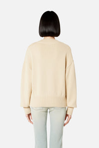 Pull Ami de Cœur à col V en maille - Vanilla