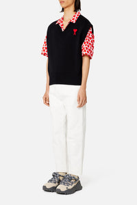 Pull Ami de Cœur sans manches à col V en maille - Black & Red