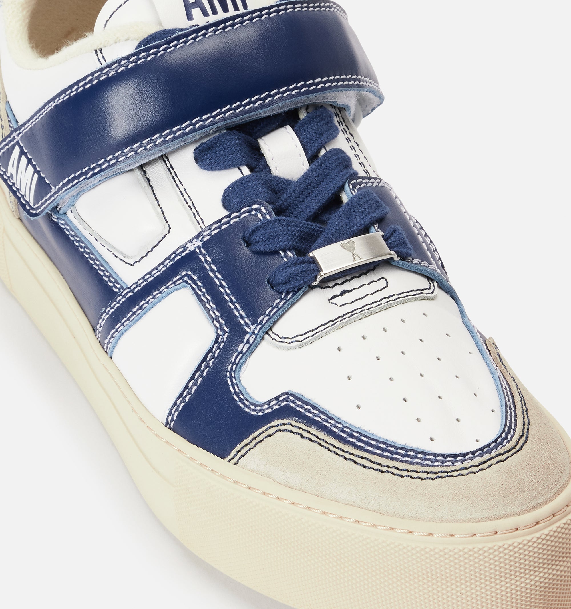 Sneakers basses Ami Arcade en cuir - Nautic Blue & White