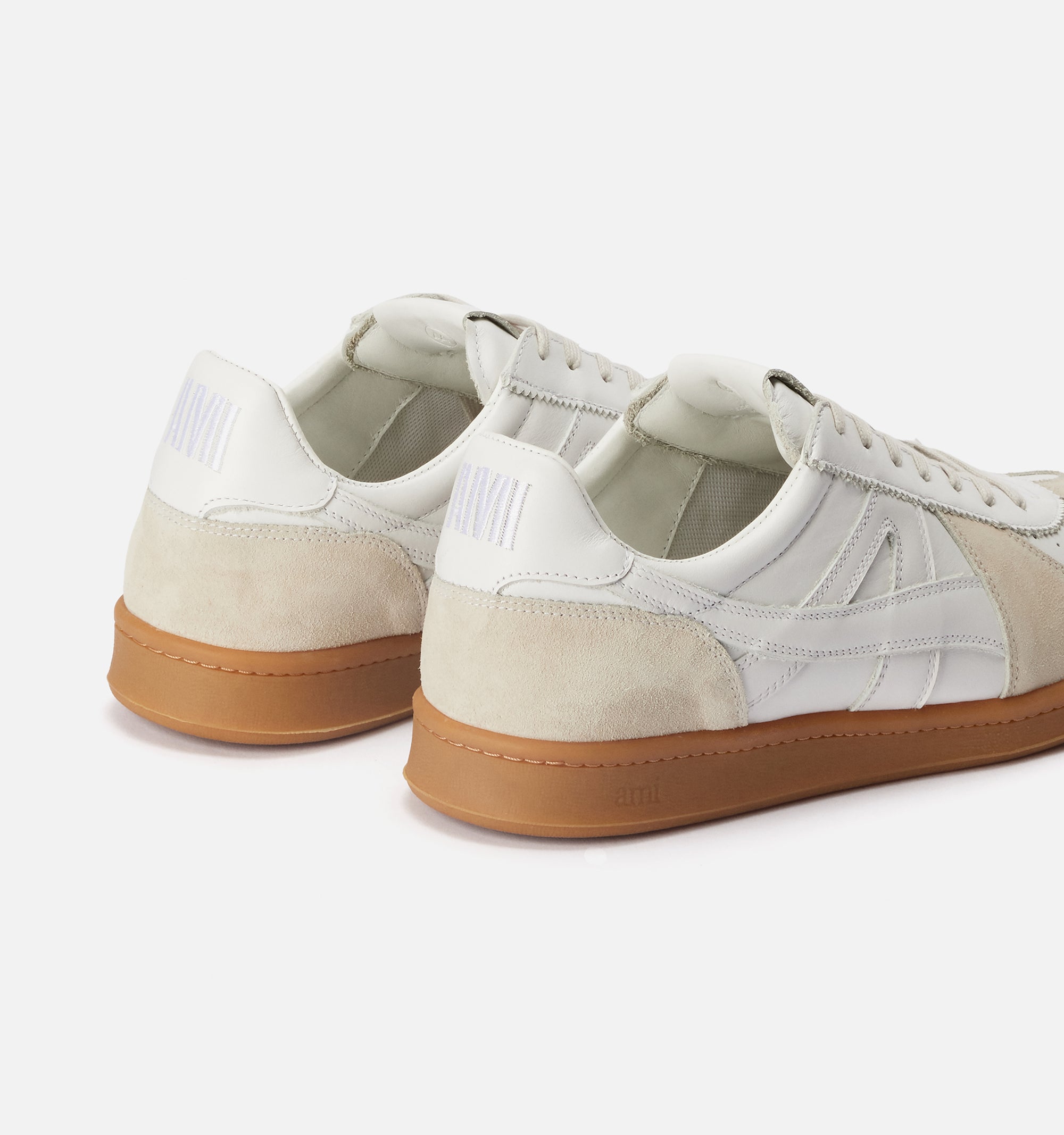 Sneakers basses à lacets en cuir - White