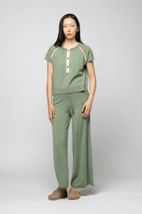 1 QTY RELIQUAT ST 50% QTY VENDU 1/2 PANTALON MAILLE ET SUEDE