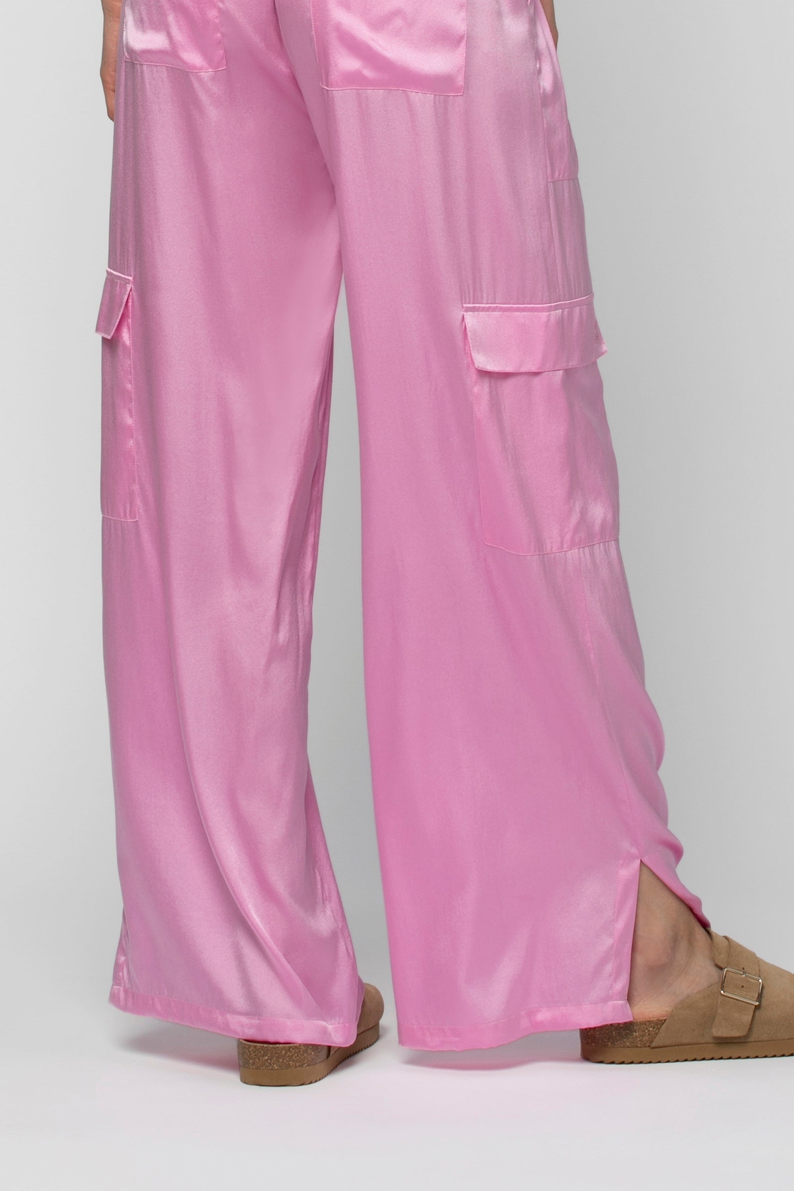 Pantalon Bowen cargo en soie - Pink