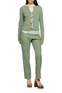 11 QTY RELIQUAT ST 7% QTY VENDU 1/15 GILET CACHEMIRE AVEC LACAGE