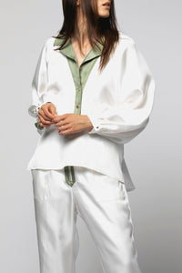 1 QTY RELIQUAT ST 25% QTY VENDU 1/4 BLOUSE EN SOIE BI-COLOR