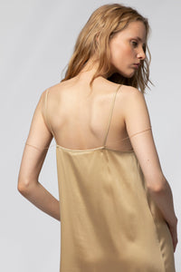 1 QTY RELIQUAT ST 20% QTY VENDU 1/5 ROBE LONGUE EN SOIE