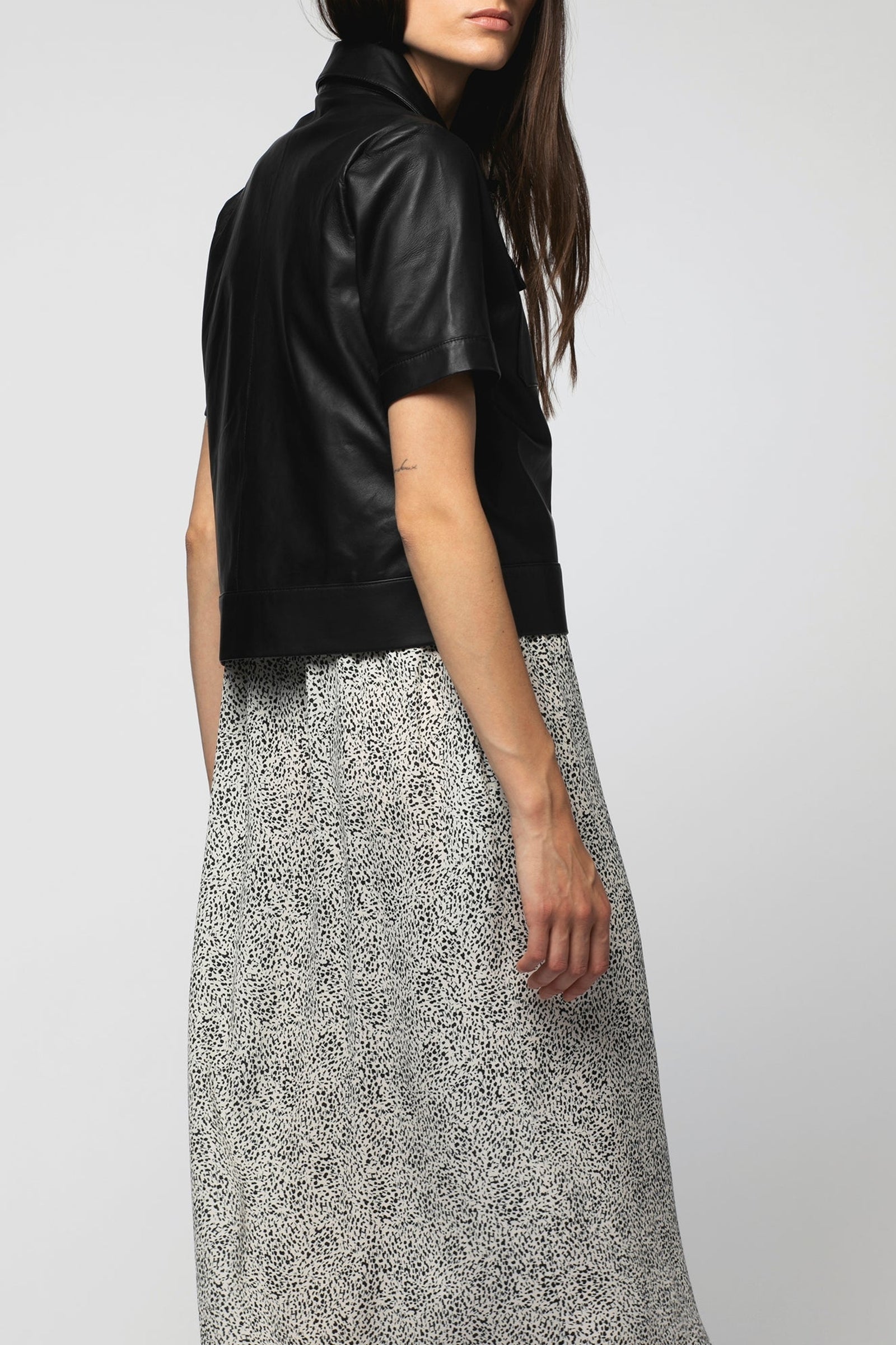 Vanissa short-sleeved leather jacket - Black