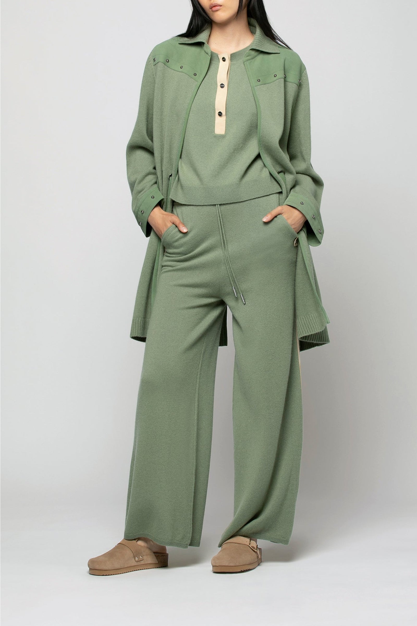 Long Veni cardigan with suede details in wool and cashmere - Almond