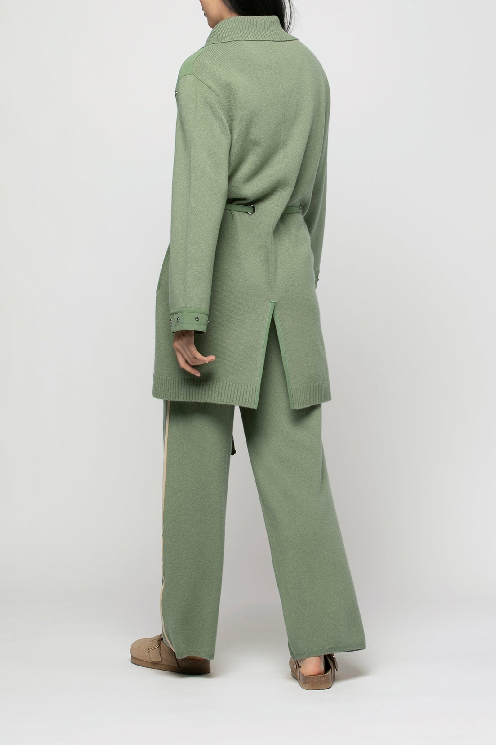 Long Veni cardigan with suede details in wool and cashmere - Almond