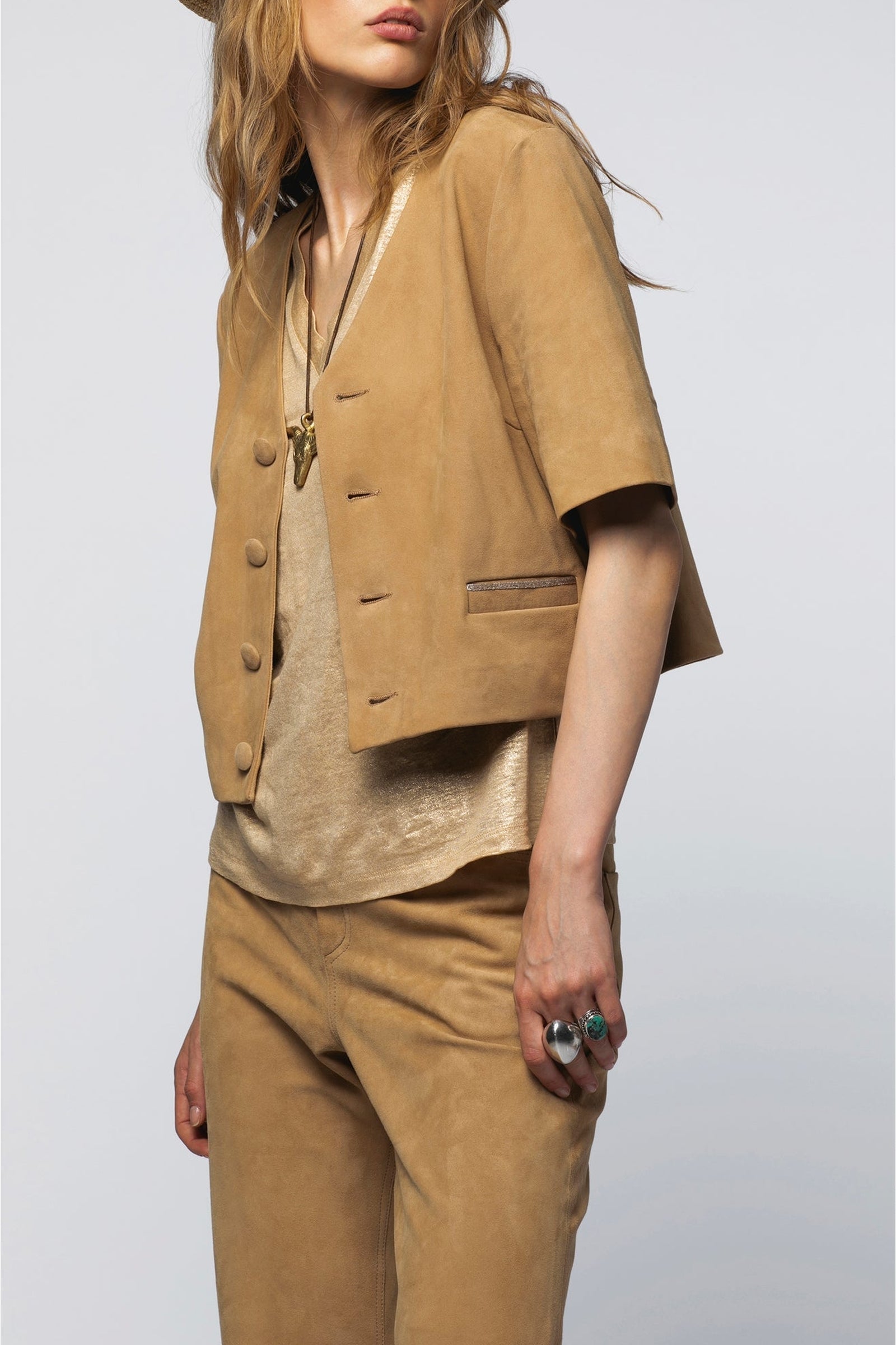 Vidya short jacket in suede leather - Dune