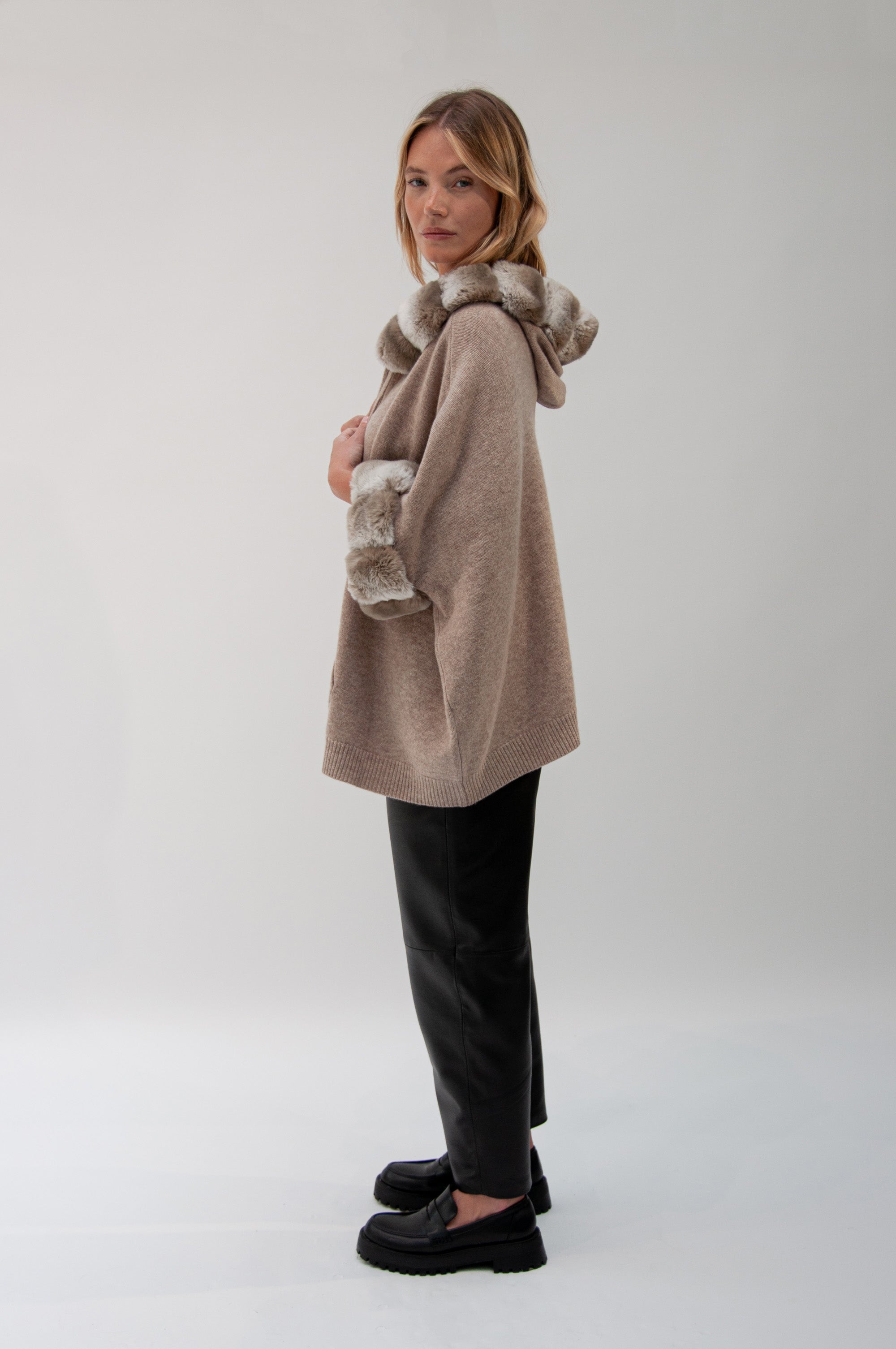 1 QTY NEW GILET FOURRURE REX CHINCHILLA