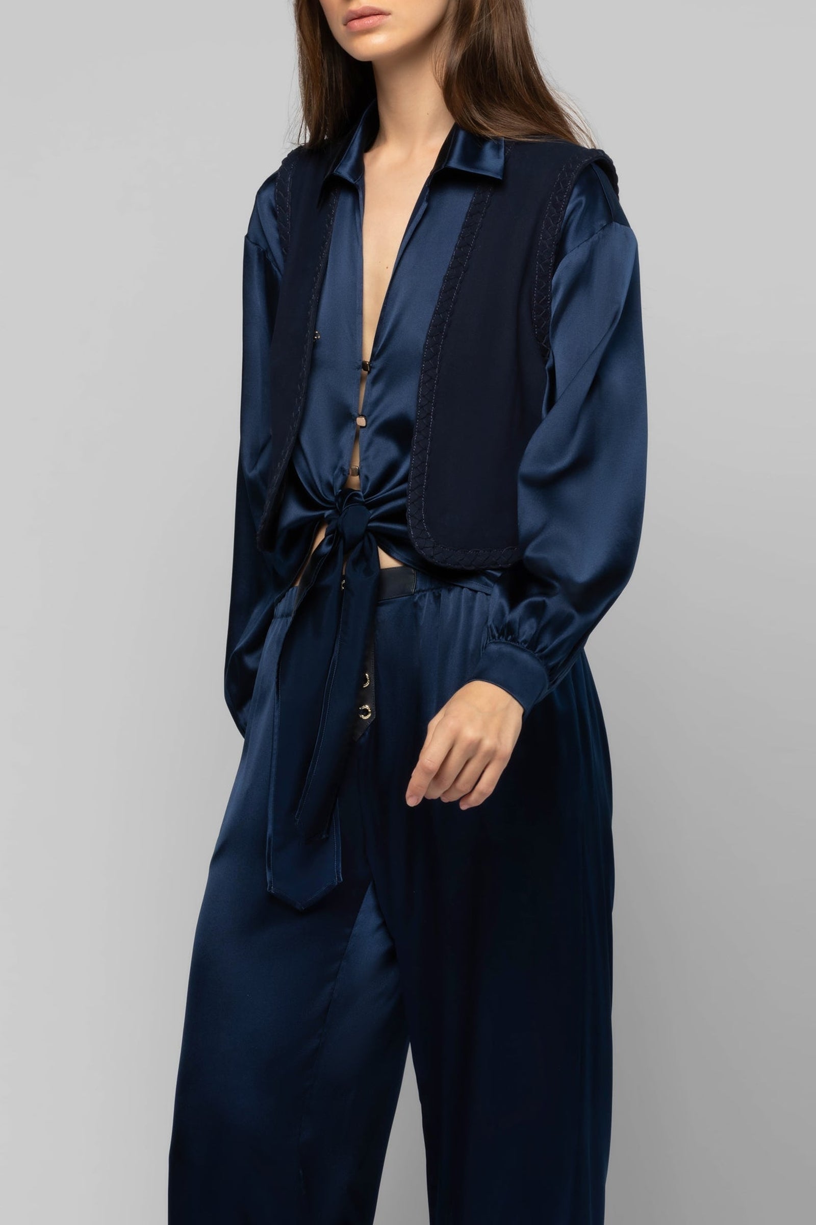 Gawa cardigan with braided detail - Navy