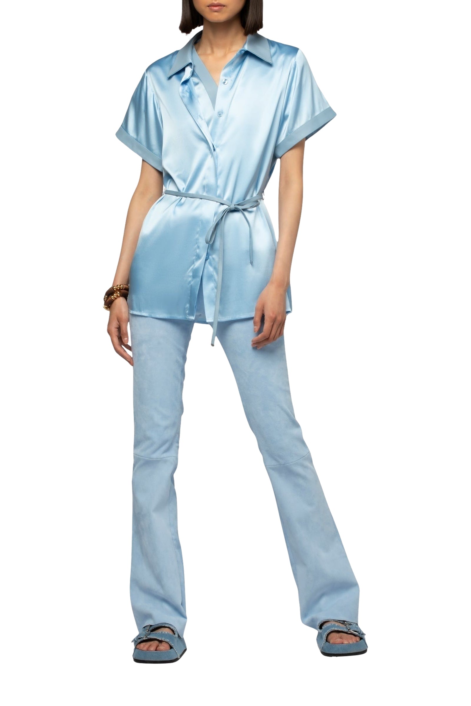 10 QTY NEW CHEMISE SM AVEC DETAIL EN CUIR