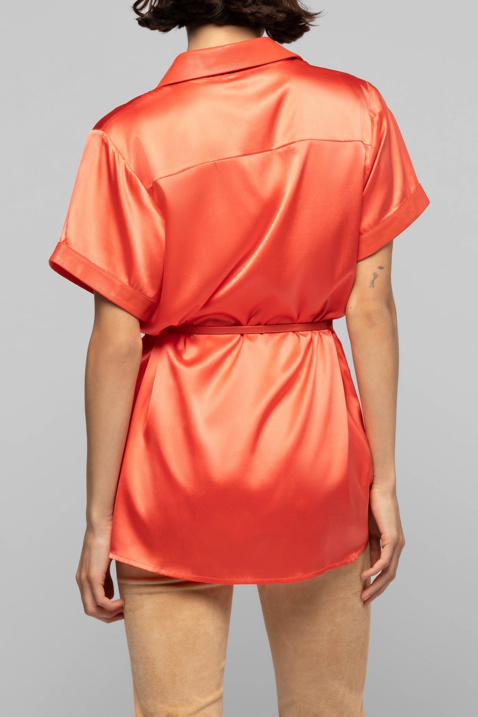 Langelika loose silk shirt with belt - Corail