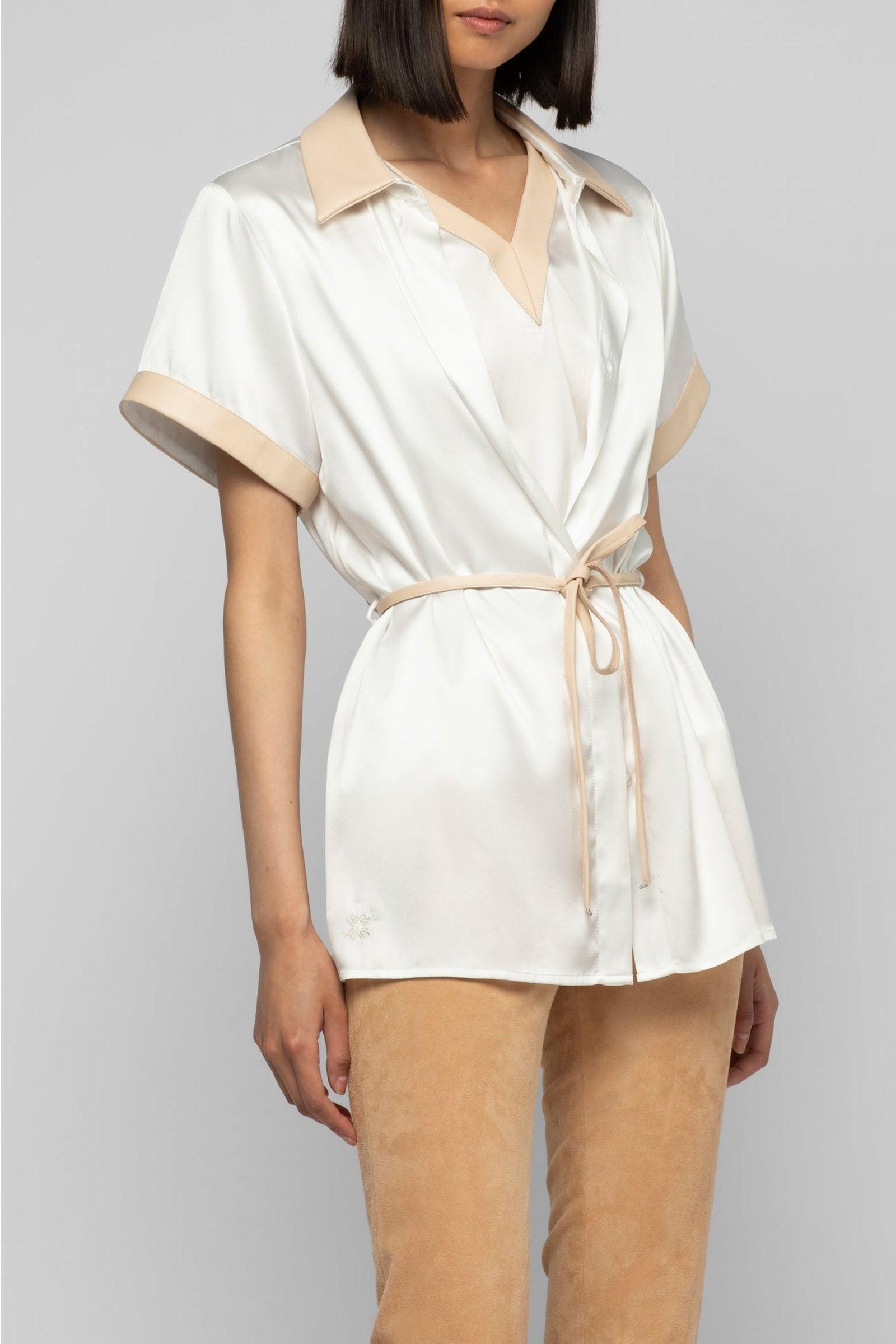 Langelika loose silk shirt with belt - White