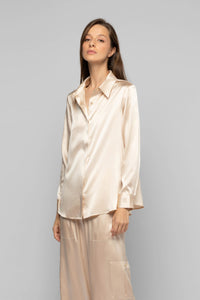 1 QTY NEW CHEMISE EN SOIE