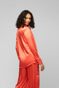 1 QTY NEW CHEMISE EN SOIE