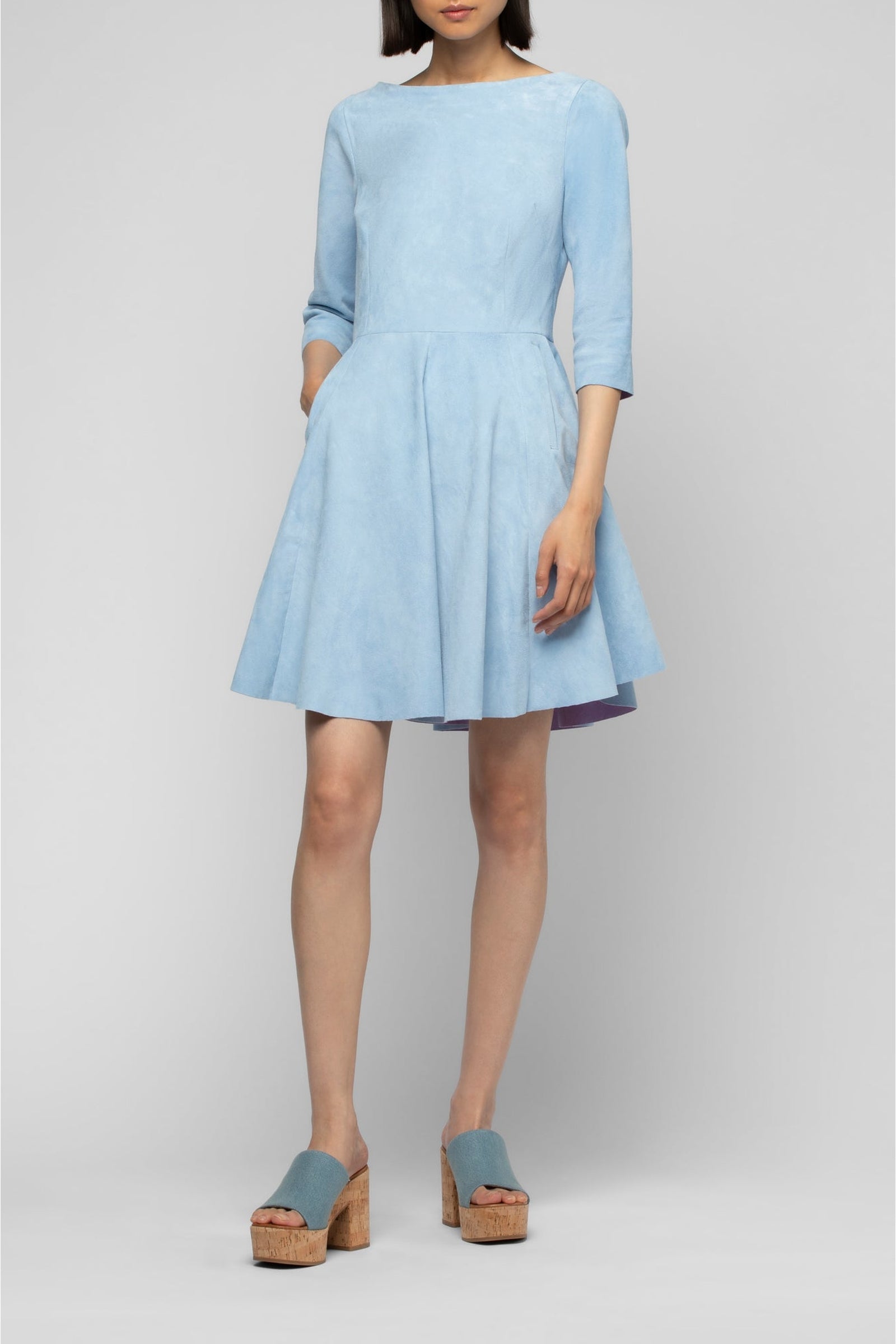 1 QTY NEW ROBE PATINEUSE MANCHES 3/4