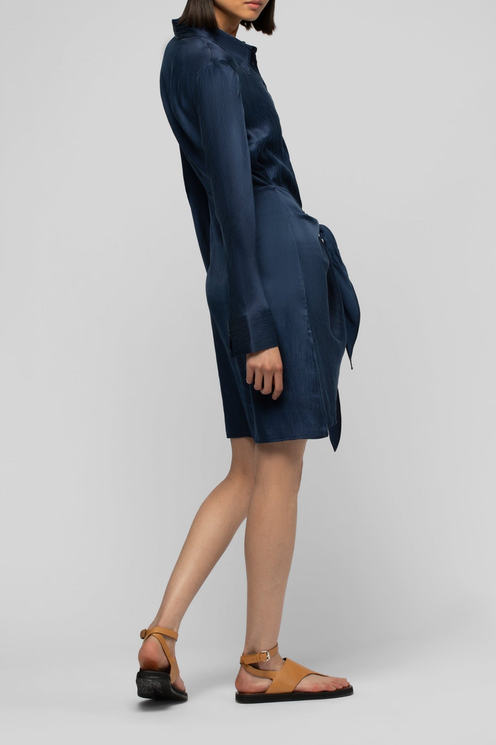 Ramelie shirt dress, tied at the waist - Navy